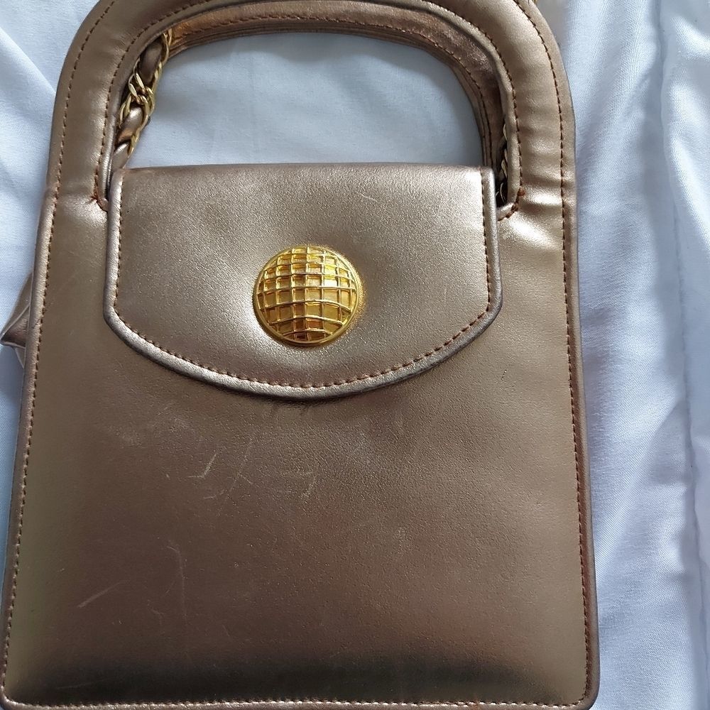 BENCHMADE leatherworks inc. Purse